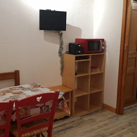 Confort 4 Pers Avec Balcon Et Parking, Le Praz De Lys - Fr-1-815-36 Taninges